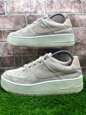 Nike Air Force 1 Sage Low AR5339-201 Sneaker Damen UK 7 Beige Plateauschuhe