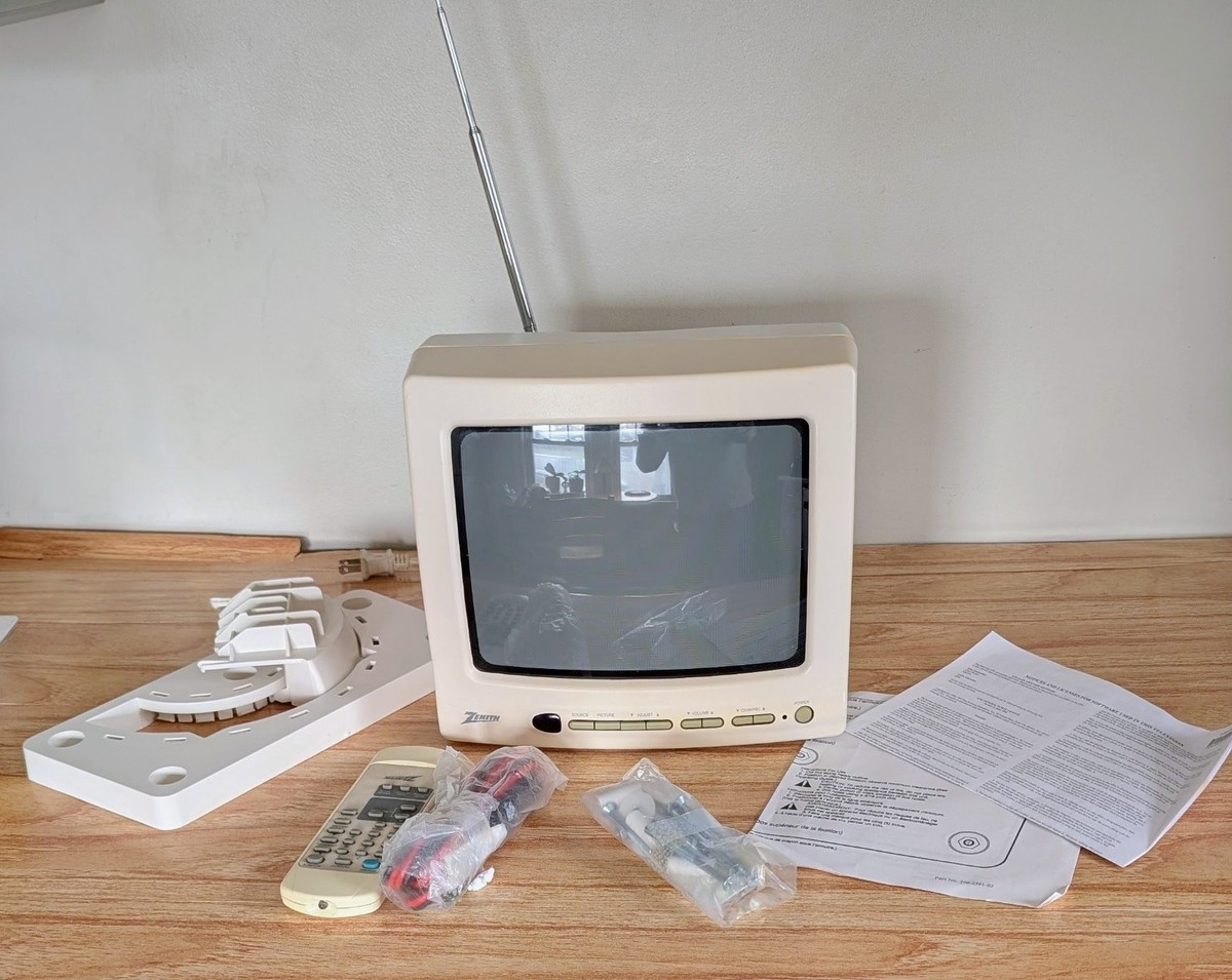 Vintage Zenith 9