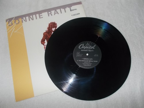Vinyl 12 inch Record Single Bonnie Raitt Thing Called Love - Picture 3 of 5