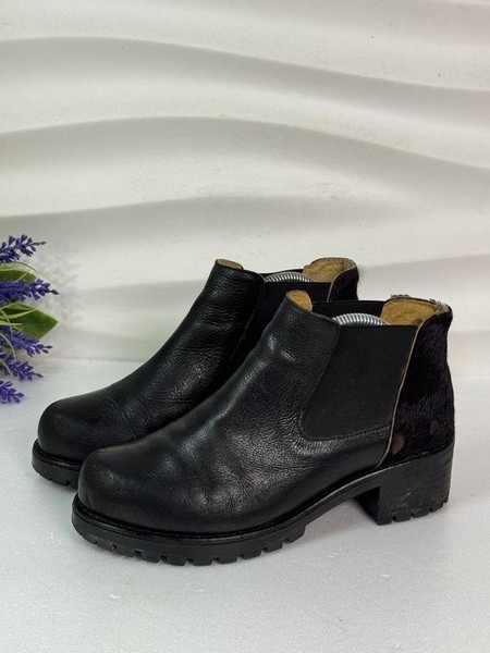 Women Brako Chelsea Boots Black Leather 36
