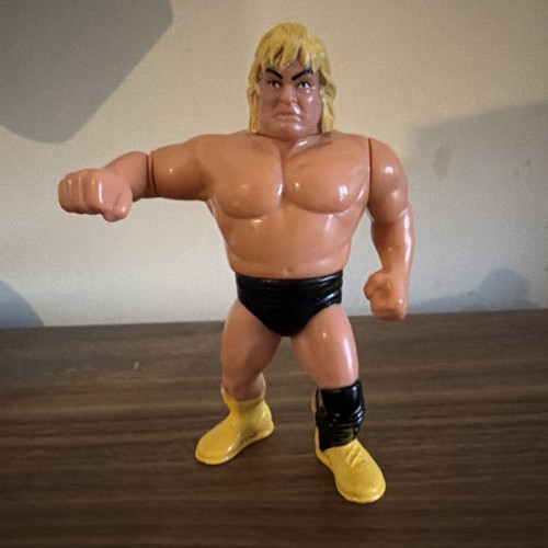 WWF/WWE Hasbro Greg �The Hammer� Valentine Action ...