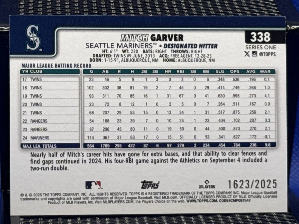 2025 Topps Series One MITCH GARVER Seattle Mariners Gold 1623/2025 - Image 2 of 2