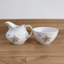 Royal Doulton Tumbling Leaves TC1004 Porzella...