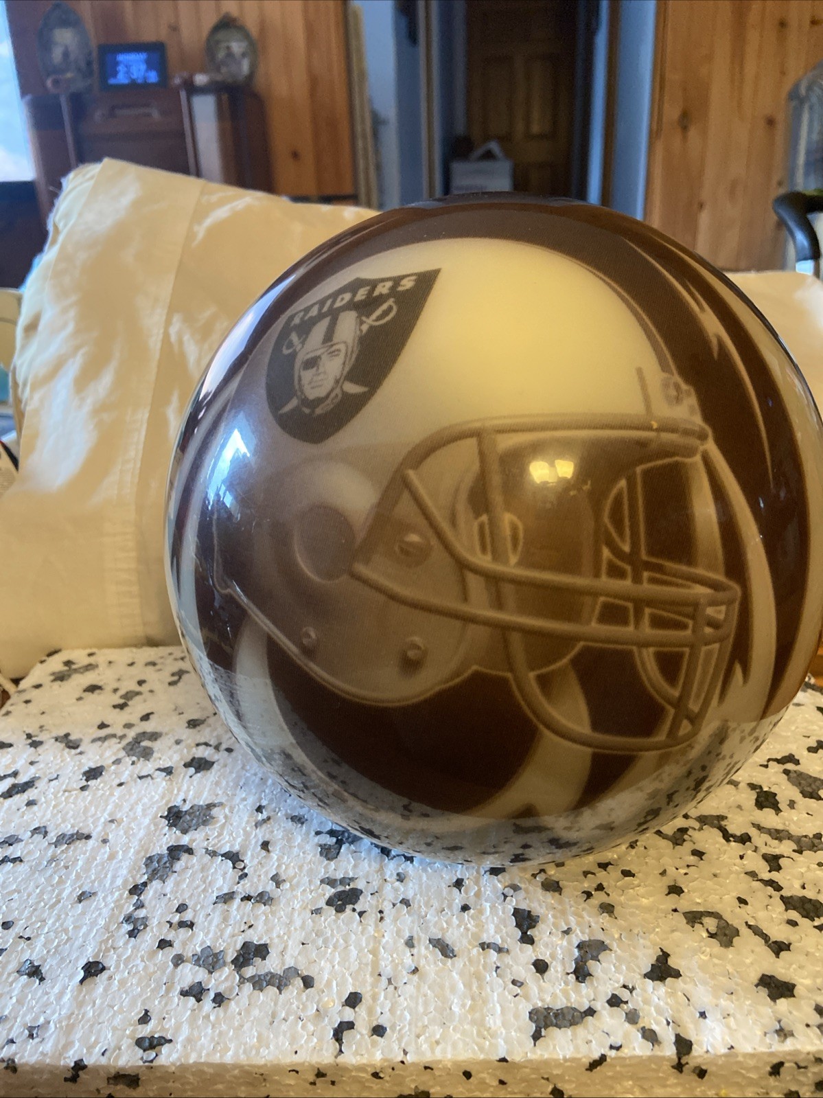Brunswick Bowling Ball 6 LBS Oakland Raiders New In The Box