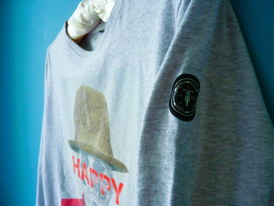 T-shirt garçon LTC Le Temps des Cerises 10 ans gris manches longues TBE - Photo 2/4