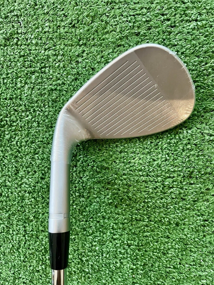 Cobra King Silver Gap Wedge 48 8V Wedge Flex Right Handed Mens Golf Club - Image 4 of 4