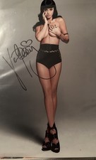 KATY PERRY sexy Pose ￼ signed autographed 8x10 photo