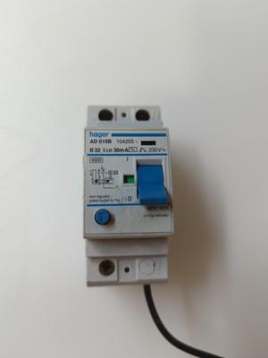 HAGER AD 010B B32 32 AMP 30mA MCB/RCD SCHUTZSCHALTER 104205 1 Kurzschluss Neutral 
