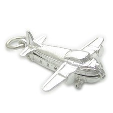Aeroplane sterling silver charm .925 x 1 Planes and Airplane charms.