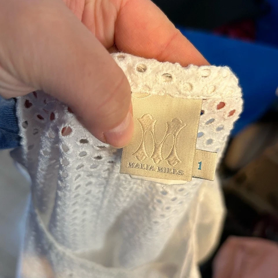 MALIA MILLS EYELET SWIM COVER WOMENS SIZE LARGE - Image 3 of 4