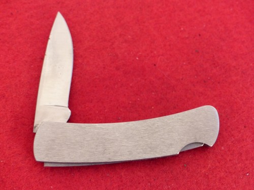 Buck USA 2-7/8" Whitetail Deer 525 Lock Blade 1992 Lockback Knife mint qr - Picture 3 of 3