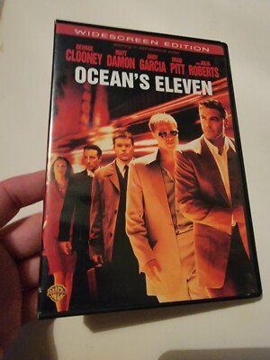 Ocean's Eleven (Widescreen Edition) DVD, Clooney Pitt Damon Garcia Roberts