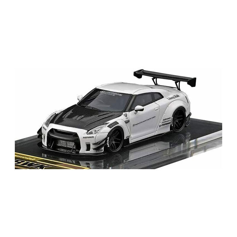Ignition IG2370 Nissan LBWK GT-R (R35) type 2 weiss Maßstab 1:64