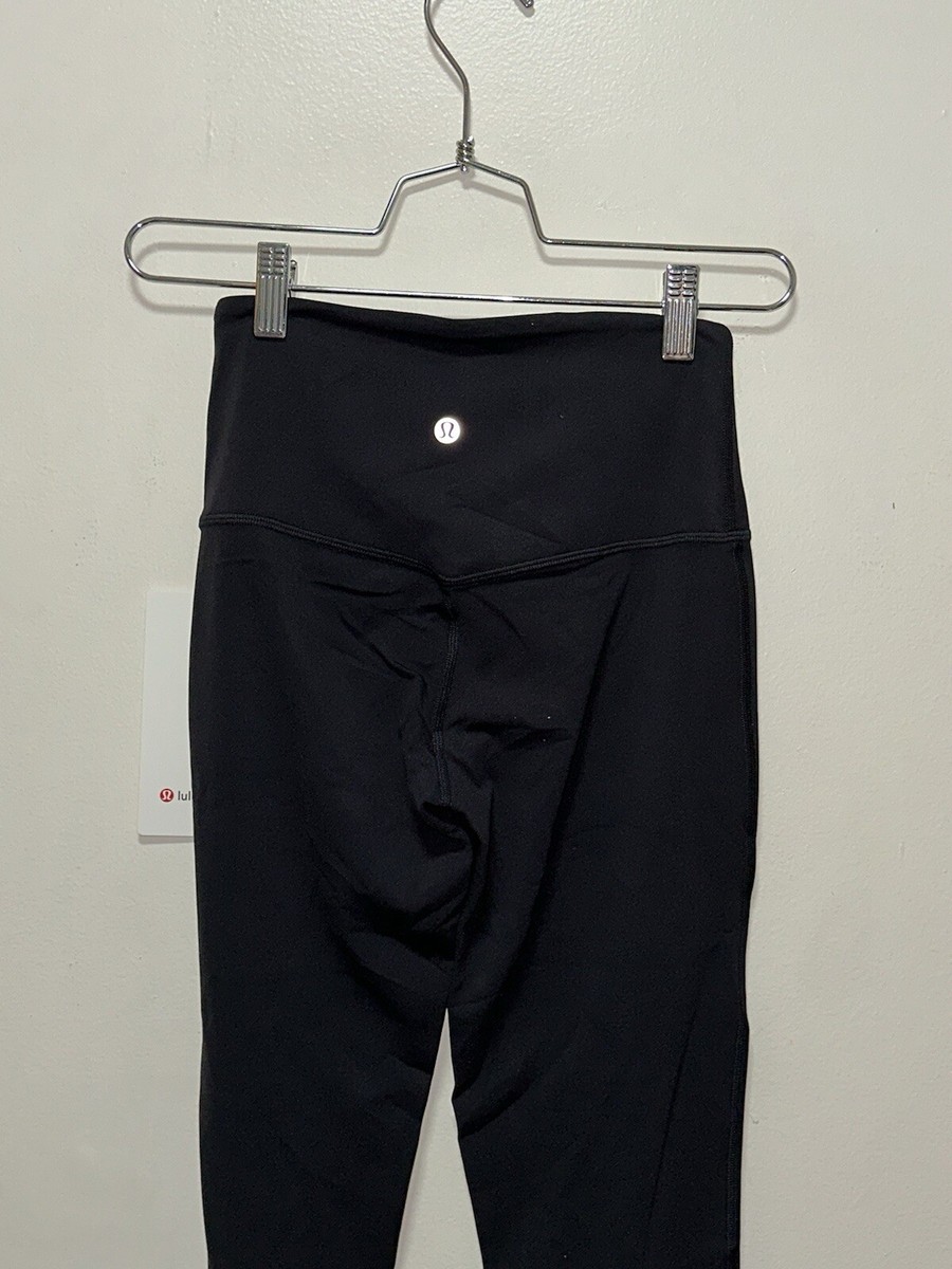 新品 ルルレモン Alignミニフレアパンツエクストラショート（サイズ4） lululemon Align™ High-Rise Mini-Flare Pant *Short | Women's