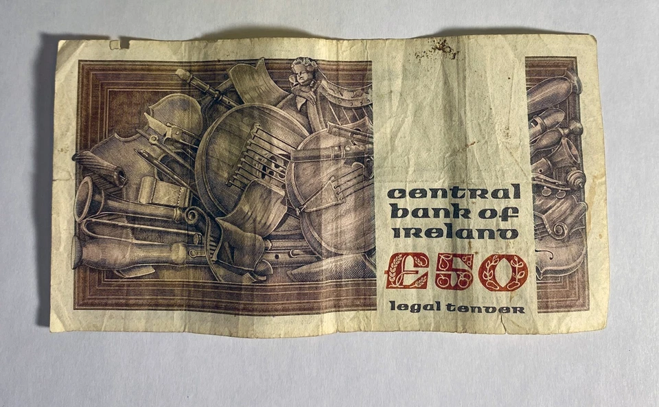 1982 Irish £50 Fifty Pound Banknote Ireland DFK321834 01-11-1982 - Image 2 of 4