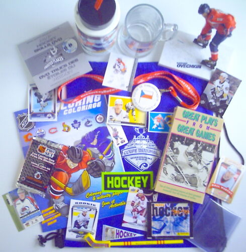 LOT OF MISCELLANEOUS HOCKEY THINGS - Picture 1 of 12