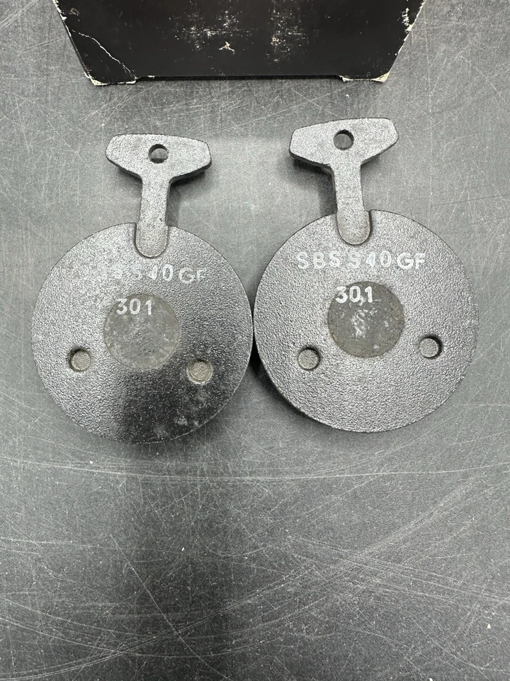 SBS 504 Motorcycle Disc Brake Pads Yamaha RD250, RD350 NOS - Image 2 of 4
