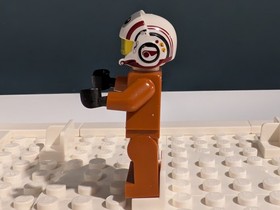 LEGO Star Wars Episode 7 Resistance X-wing Pilot Minifigure 75102 SW0659