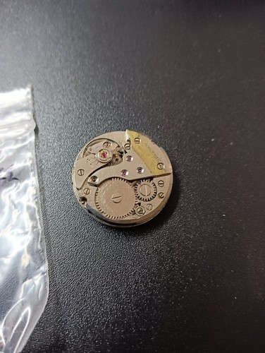 Swiss Vintage FHF ST96 17 Jewel Watch Movement - Picture 3 of 3