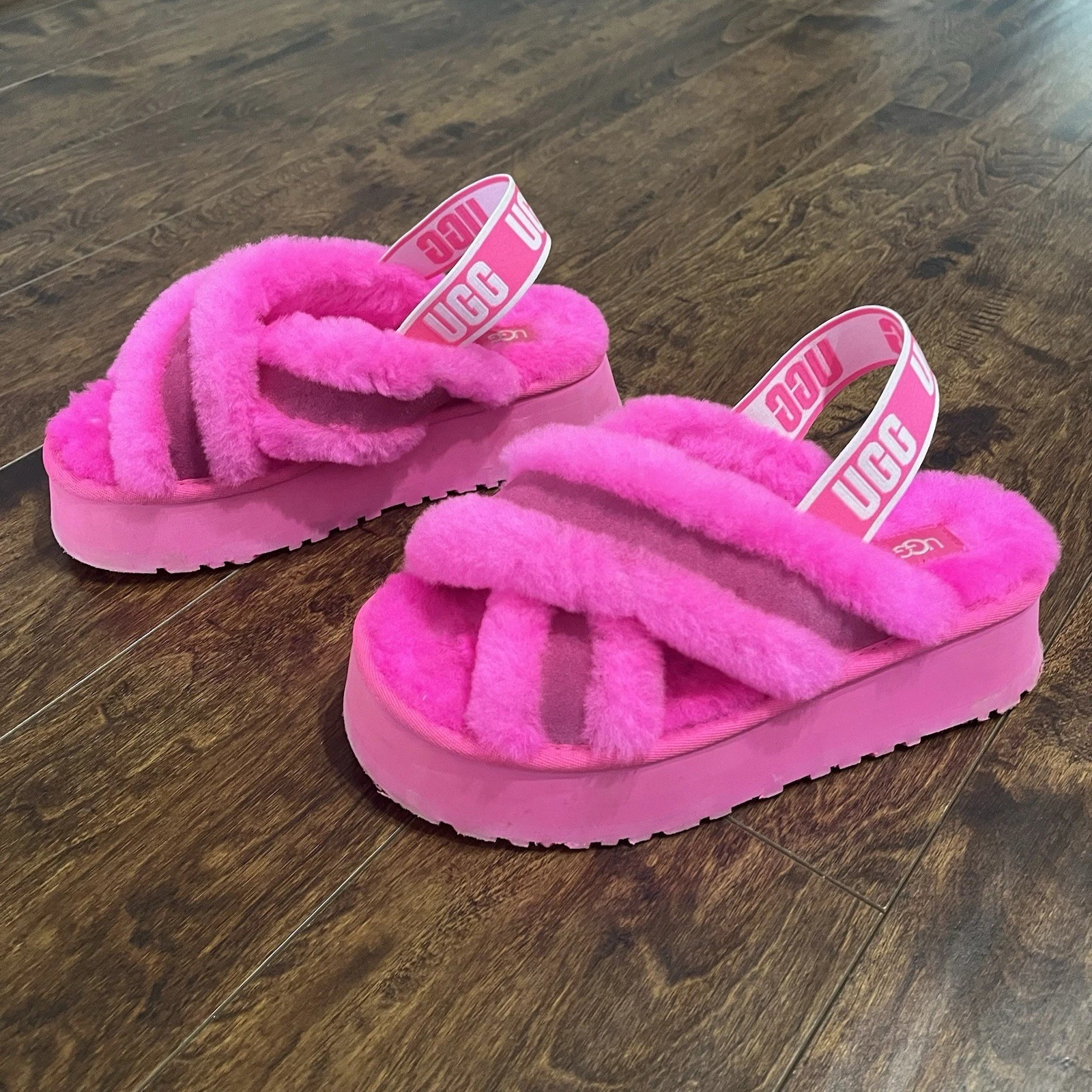 Scarpa pantofole donna platform ugg discoteca cross slide taglia 7 rosa taffy