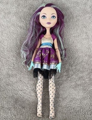 Ever After High Puppe Madeline Hatter First Chapter Wave
