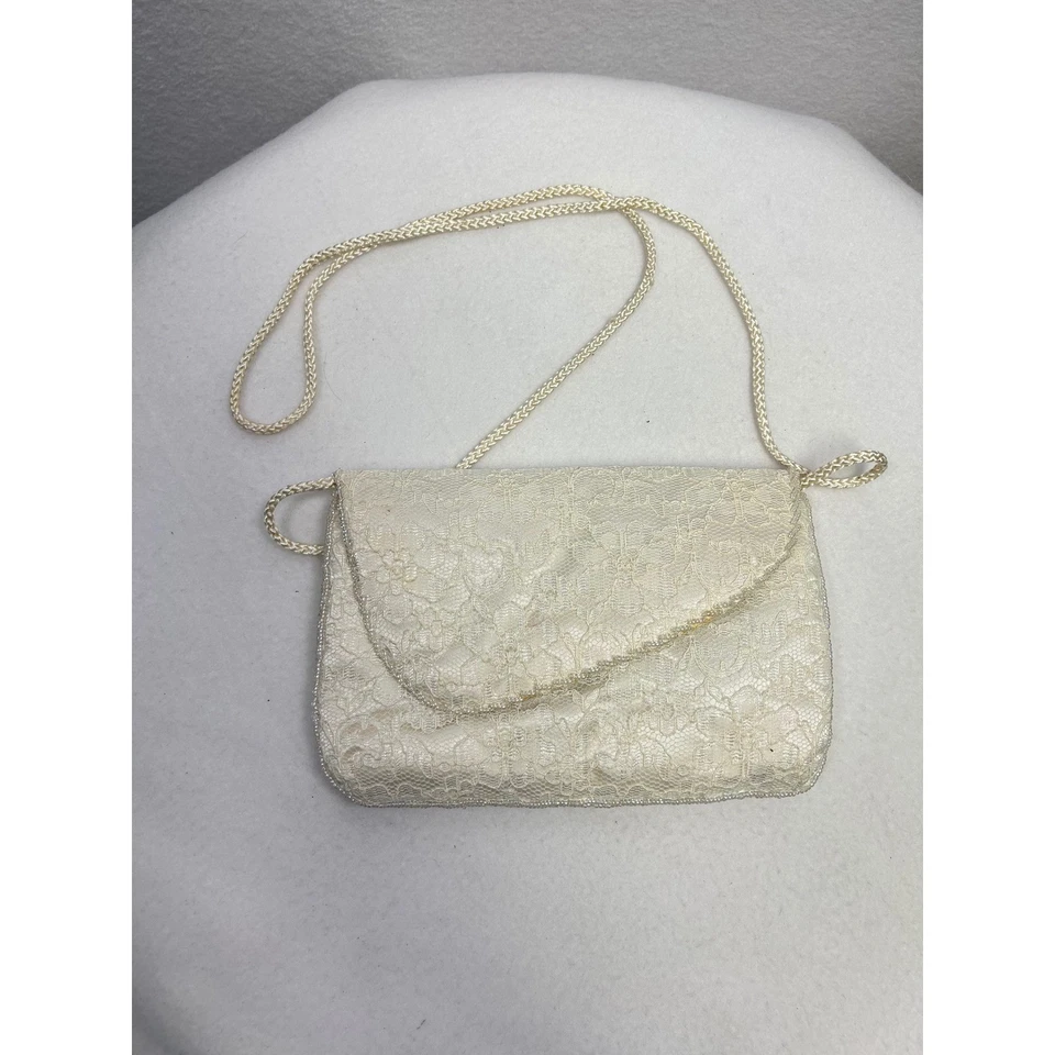 Bolsa de noite La Regal creme renda frisada bolsa de noite alça corrente - Imagem 3 de 4