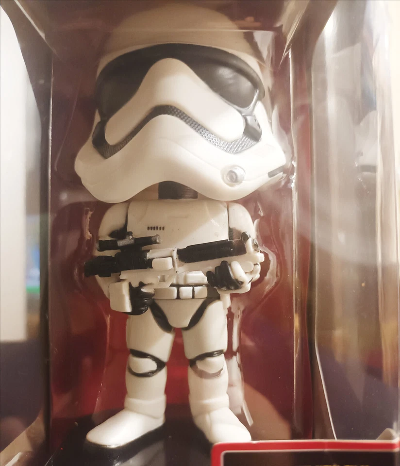 FIGURA FUNKO STAR WARS FIRST ORDER STORMTROOPER VINYL BOBBLE-HEAD Force Awakens - Imagen 4 de 4