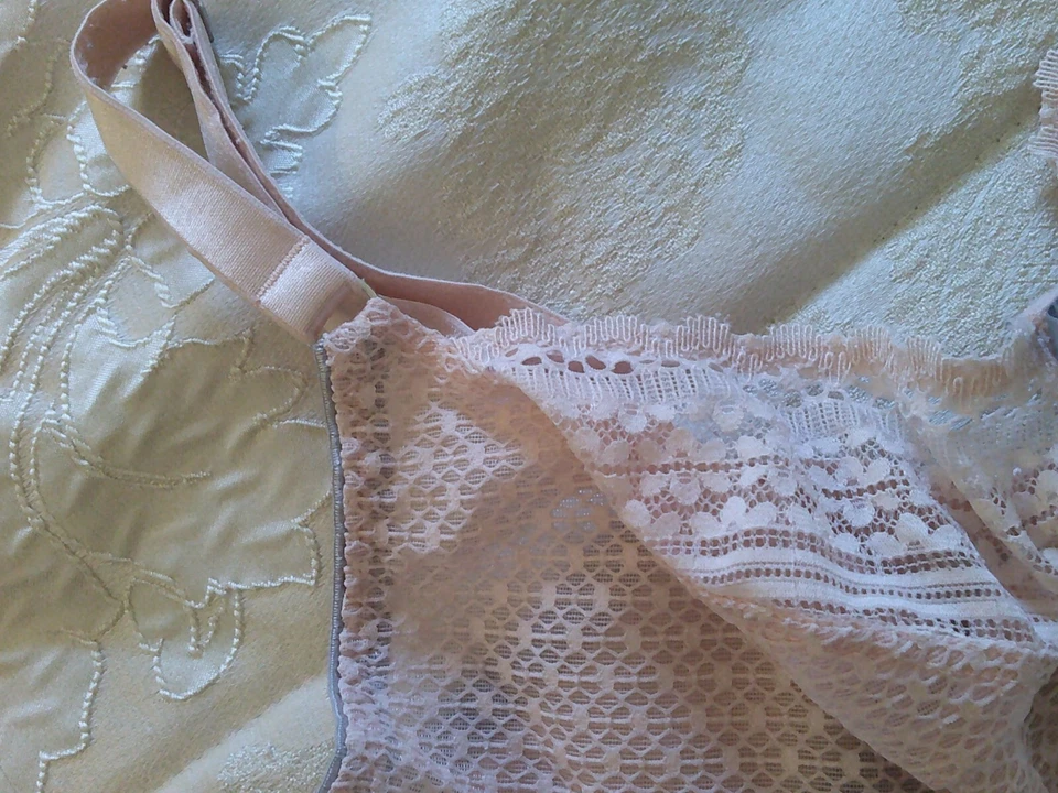 freya peach grey  underwired bra uk 30F  usa 30G  euro 65G   france 80G - Image 3 of 4