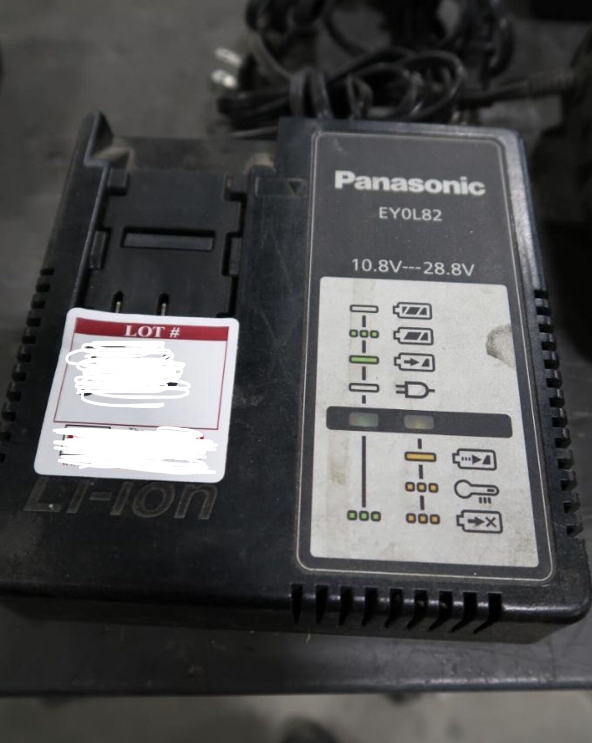 Panasonic EY0L82 Charger 120V AC For Multiple Models 10.8v 14.4v