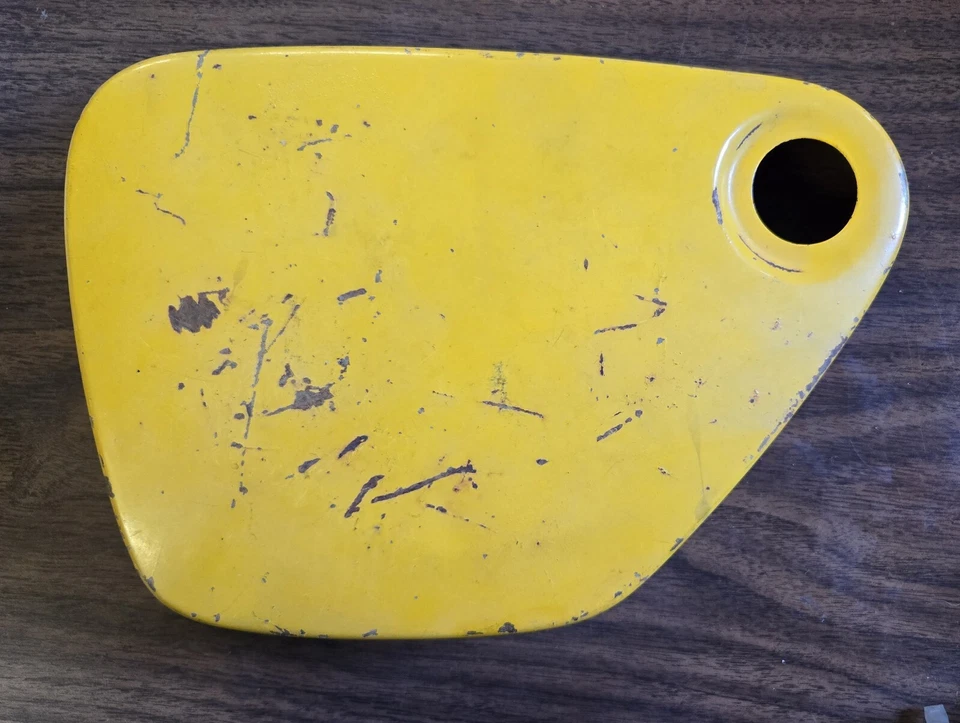 原始设备制造商老式雅马哈 YG1-T 拖车 1963 侧盖 1 (LH) 122-21711-01-81 — 第 2/4 张图片