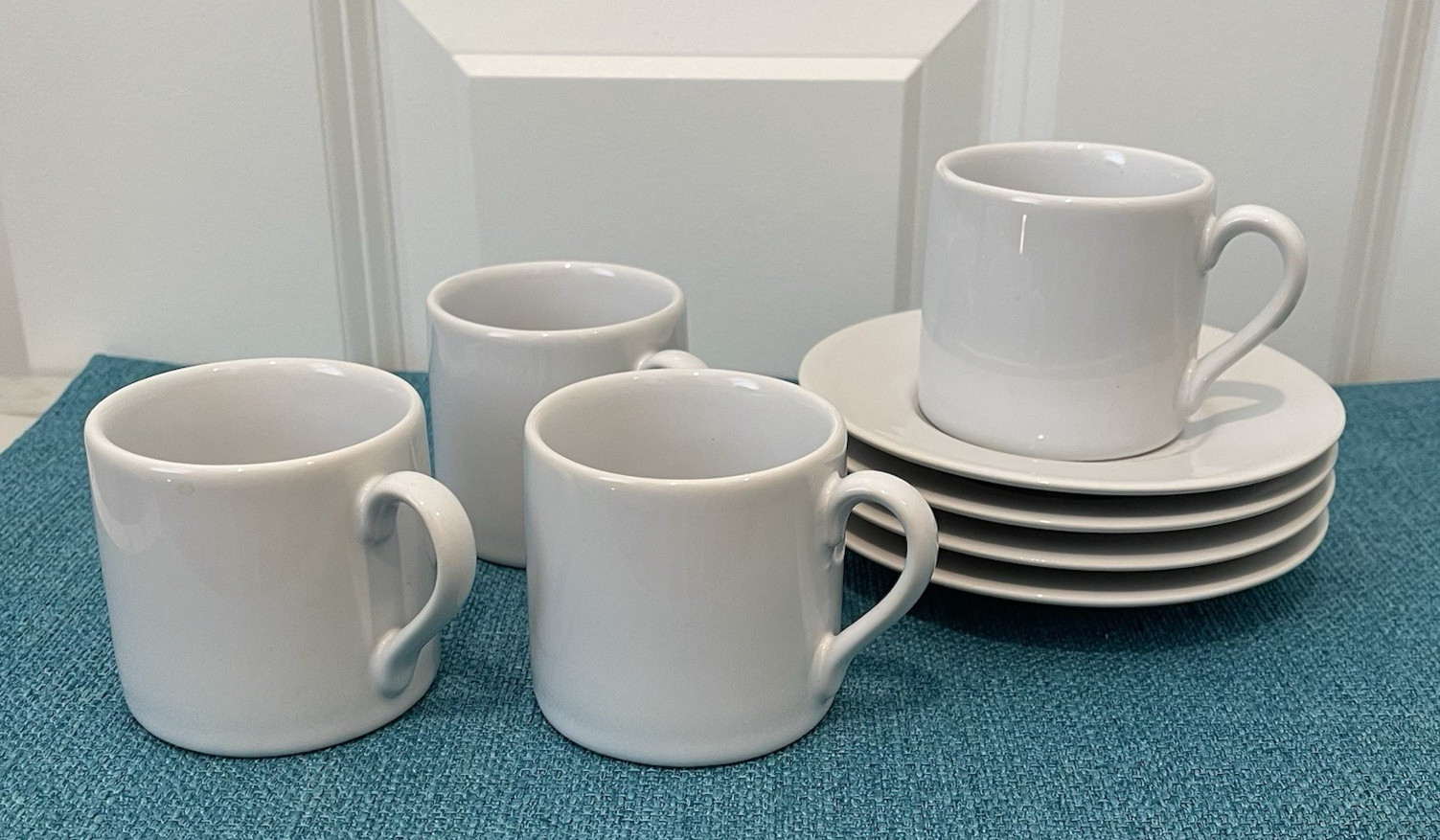 ESPRESSO SET Classic White 4 oz Cups & Saucers-Set of 4 DEMITASSE-ESPRESSO- EUC