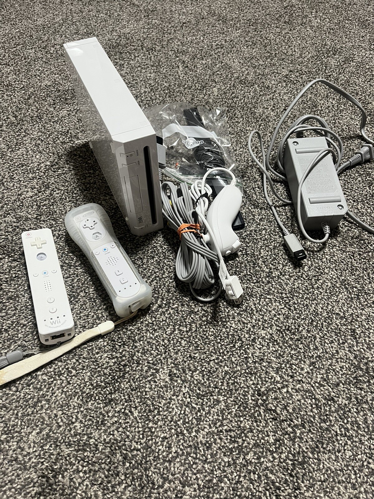 Picture 1 of 1