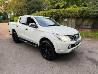 2016 MITSUBISHI L200 WORRIER CREW CAB PICK UP TRUCK NO VAT LOW MILES MANUAL - Image 1 of 4