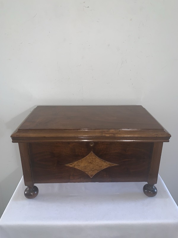 Antique Salesman Sample Walnut Cedar Chest Bell Furniture Southampton Ontario
