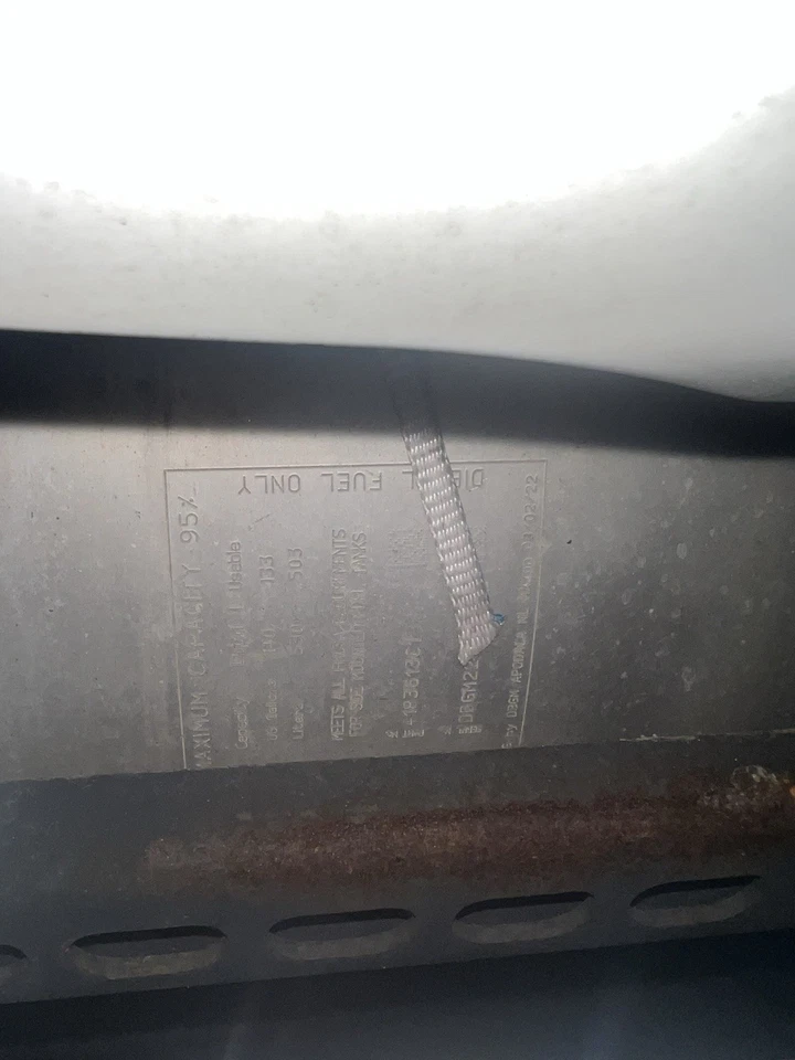 Semirremolque tanque de combustible International LT Foto 2 de 3