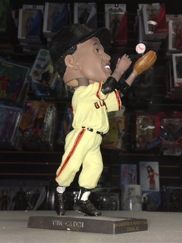 MLB San Francisco Giants 2010 SGA Willie Mays "The Catch" Wackelkopf NEU! - Bild 5 von 6
