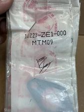 (IB5) Lot of (12) 16223-ZE1-000 OEM Honda Gasket