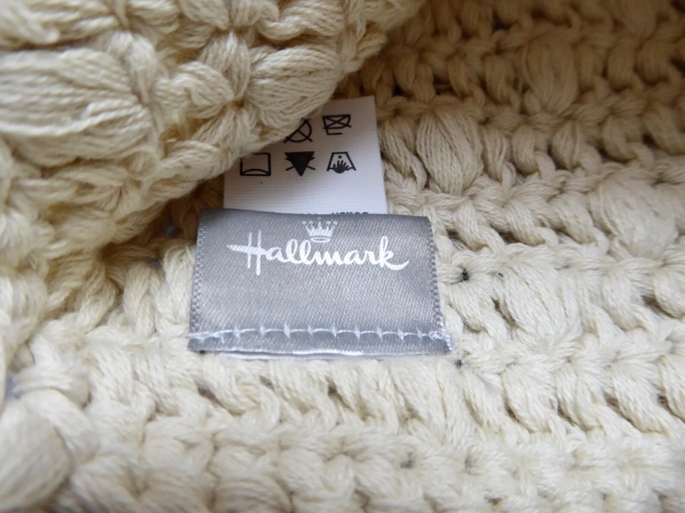 Hallmark ручной вязки Baby Beanie/шляпа ~ бежевый с медвежьими ушами ~ кисточки галстуки ~ новый с Ярлыками ~ 0-12 mos - Изображение 4 из 4