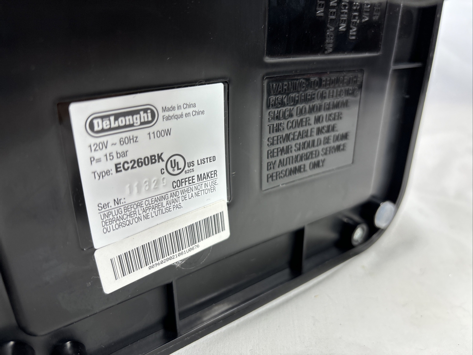 DeLonghi Stilosa 15 Bar Pump Espresso & Cappuccino Machine EC260BK