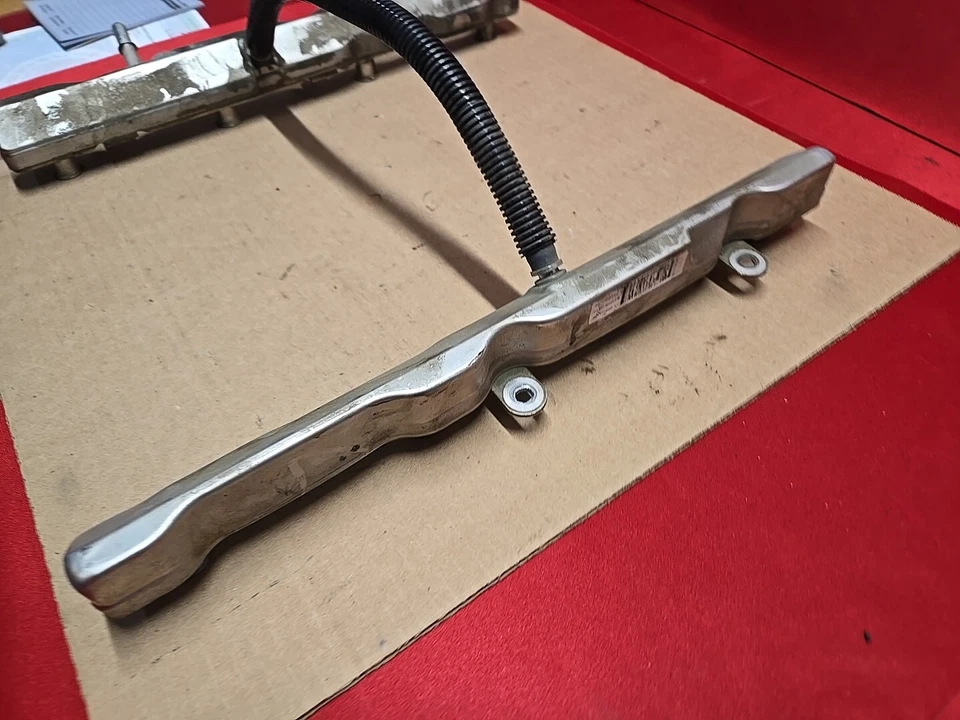 ТОЛЬКО РАМПА для топливной форсунки Chrysler Dodge Jeep Ram 5,7 л V8 2009–2024 годов выпуска - Изображение 3 из 4