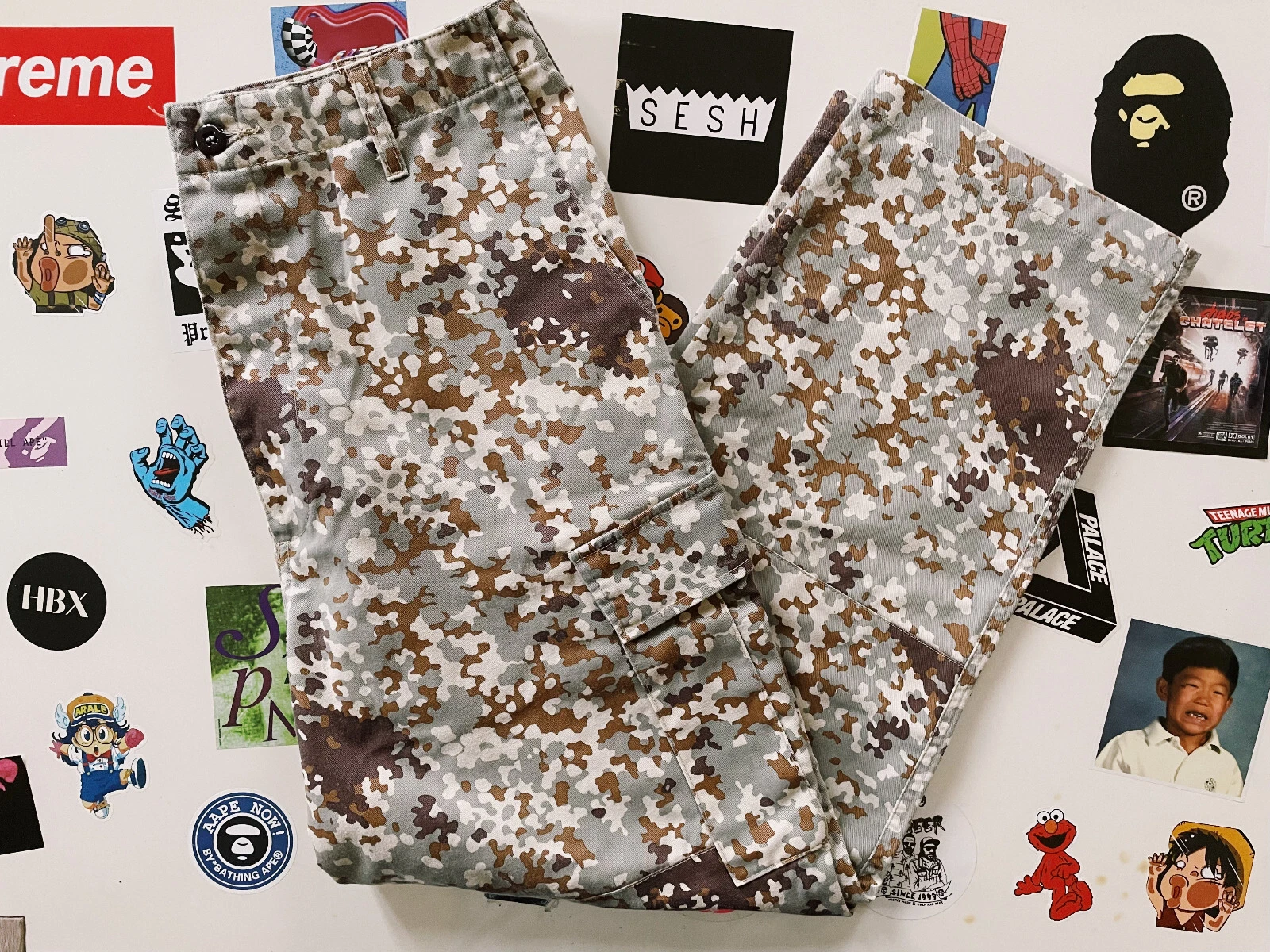 Vintage Supreme 2002 Desert Arid Flecktarn German Camo Cargo Pants Grey / Brown