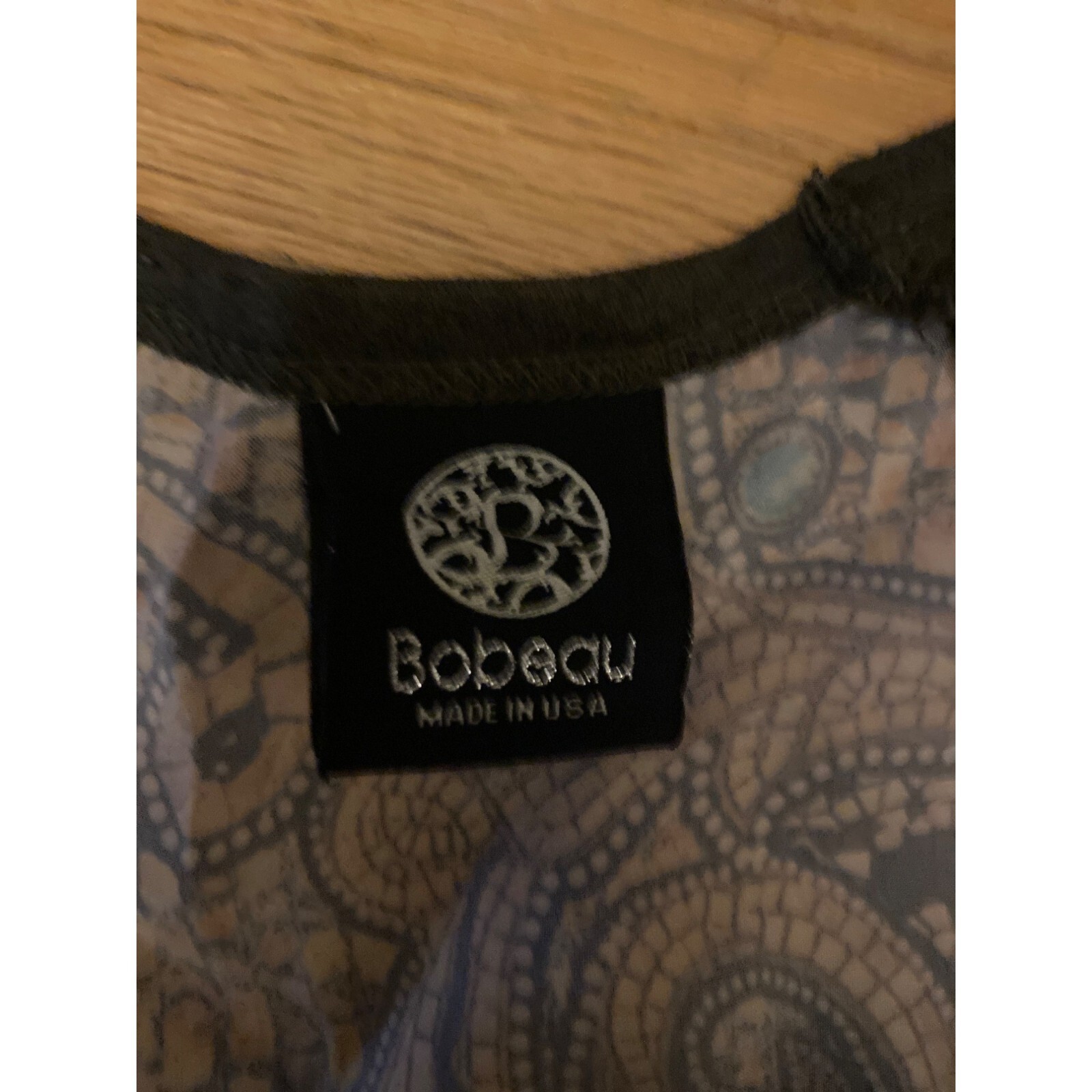 Bobeau, women's solid front/floral patterned back… - image 6