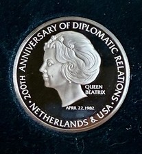 Bronze Limited Edition Queen Beatrix Coin Netherlands 1982 The Franklin Mint Box