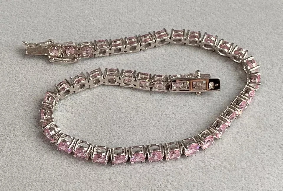 Теннисный браслет круглой огранки с розовым сапфиром 10 карат с покрытием из белого золота 14 карат - Изображение 2 из 4