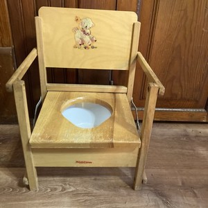 Vintage Oak Hill Foldable Wood Potty Training Chair Sheep Graphic 1950s MCM