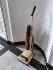 Vintage Hoover Staubsauger Retro Design Klassisches Haushaltsgerät Deko