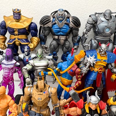 MARVEL Universe 3.75