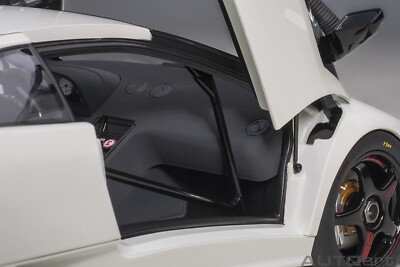 1996 LAMBORGHINI DIABLO SV-R IMPACT WHITE 1:18 COMPOSITE AUTOart