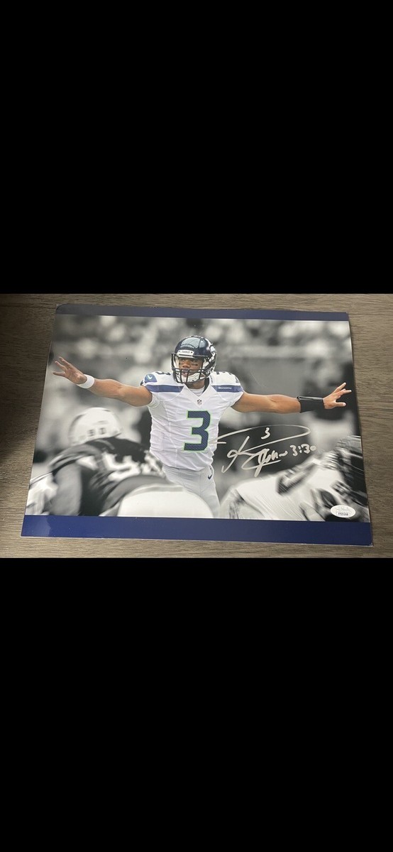 Russell Wilson Autographed/ Inscribed “John 3:30” 11x14 Photo JSA