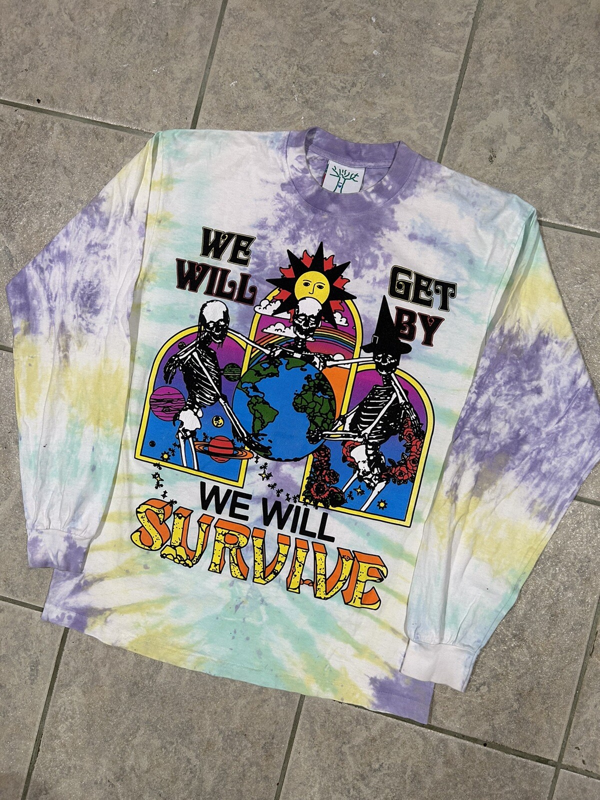 ONLINE CERAMICS We Will Survive Skeleton Sun Tie Dye Shirt Medium-image